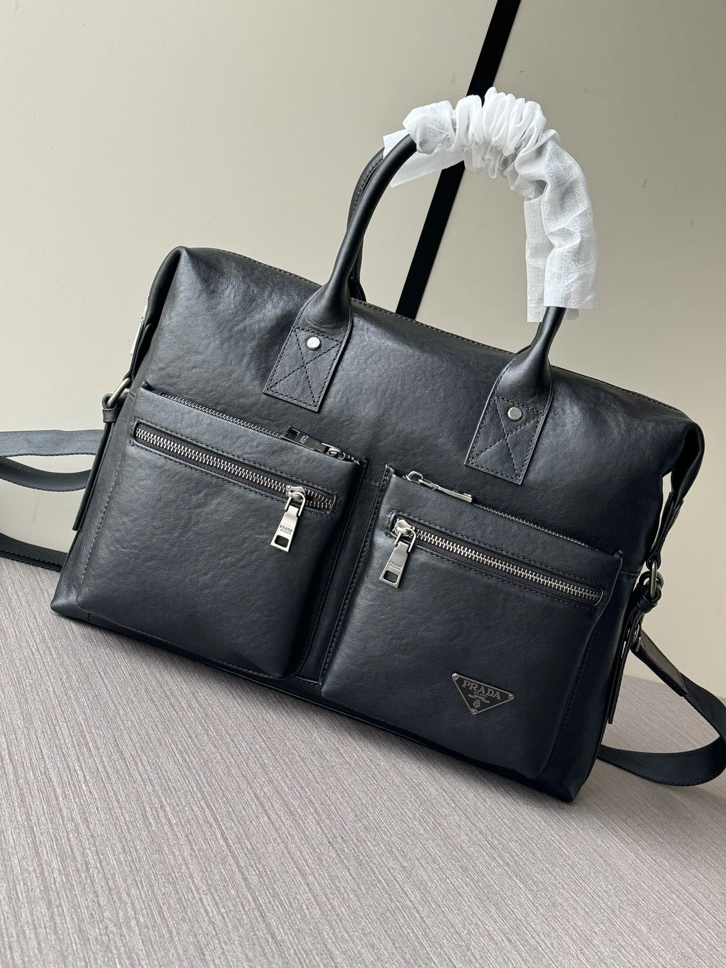 RelaxedFit Mens Prada Briefcases 92420