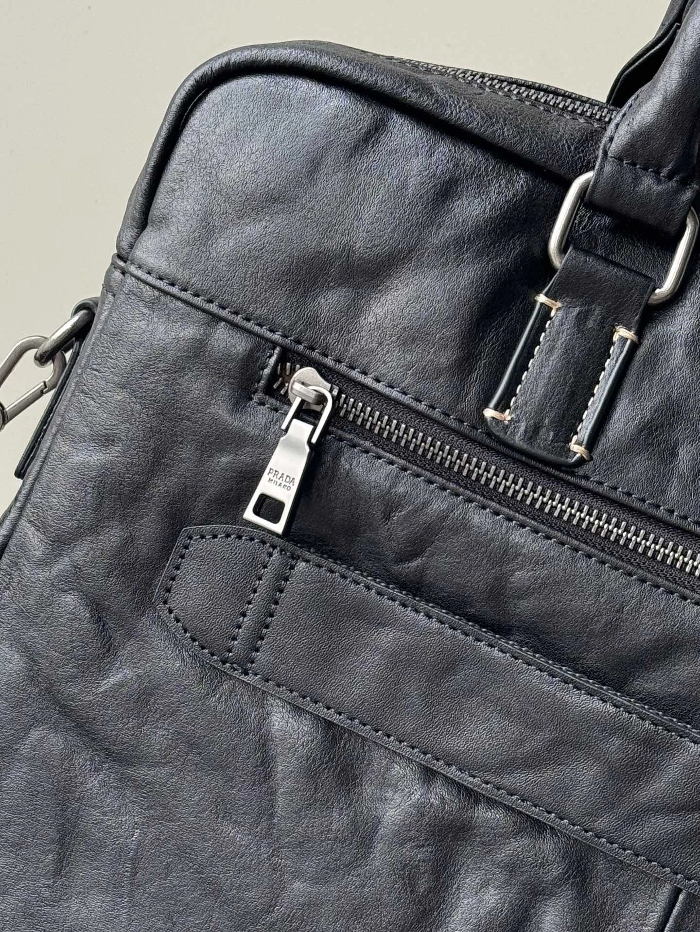 Cozy Mens Prada Briefcases 92413