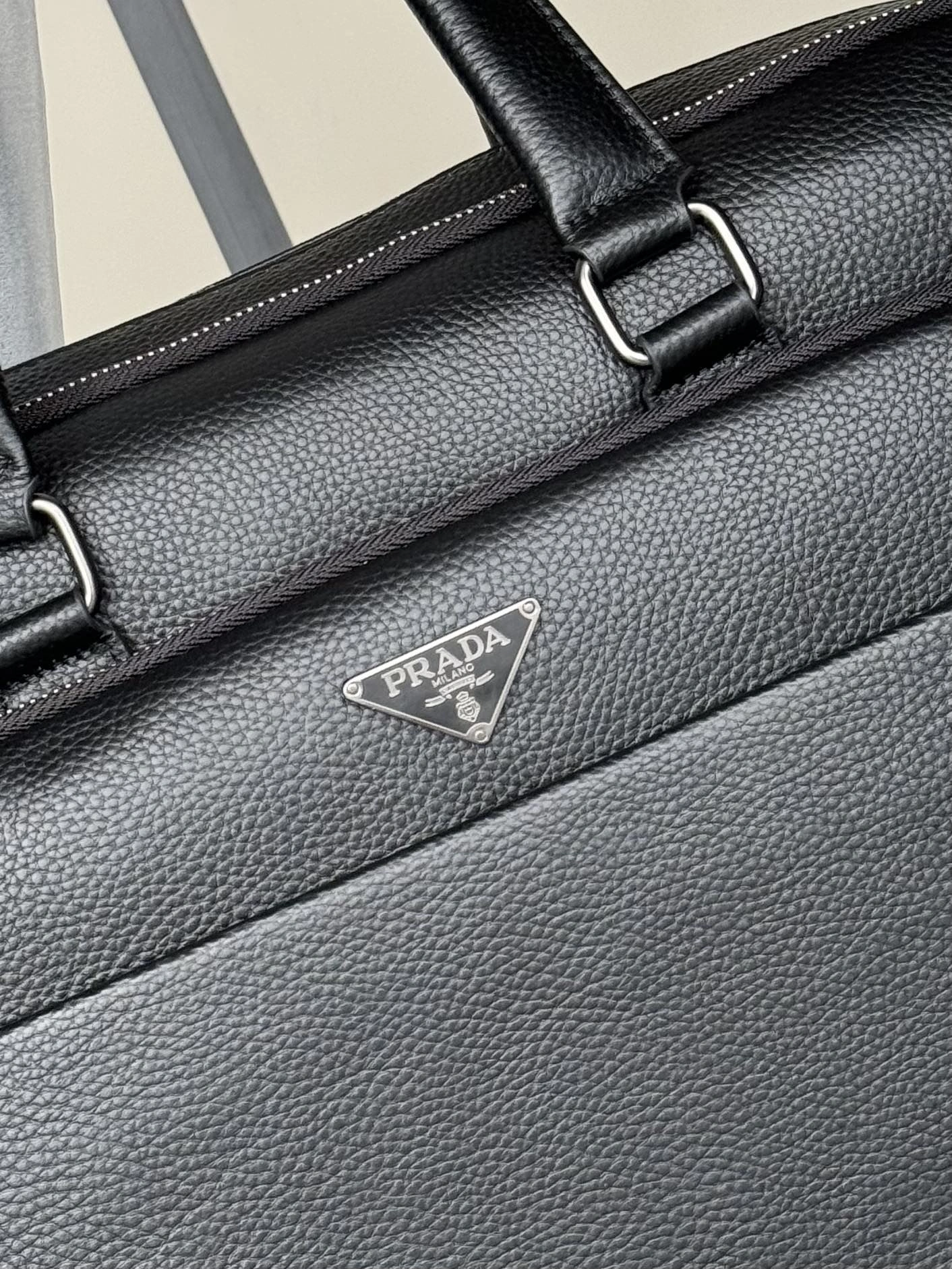 UrbanStyle Mens Prada Briefcases 92419