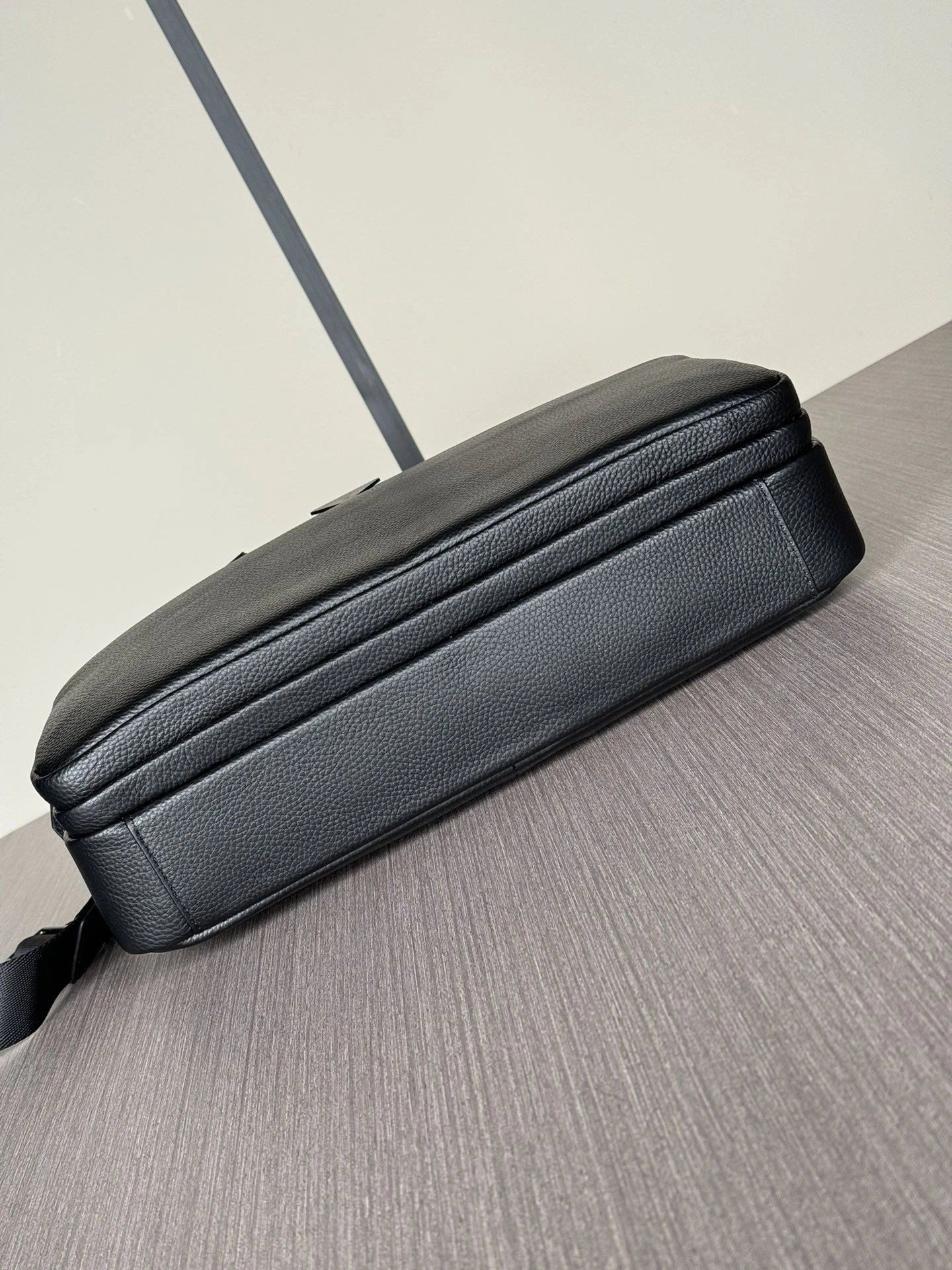 UrbanStyle Mens Prada Briefcases 92419