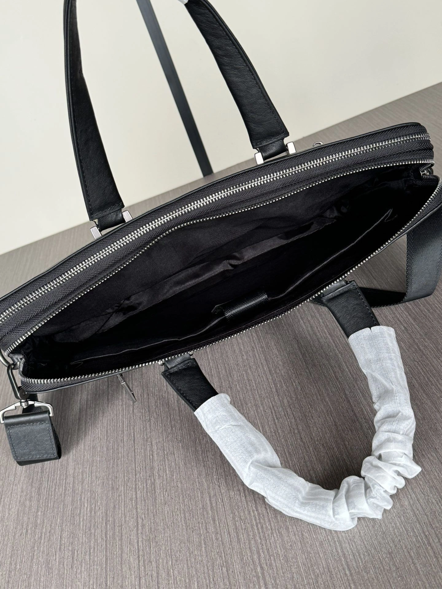 Mens Prada Briefcases Effortless 92447