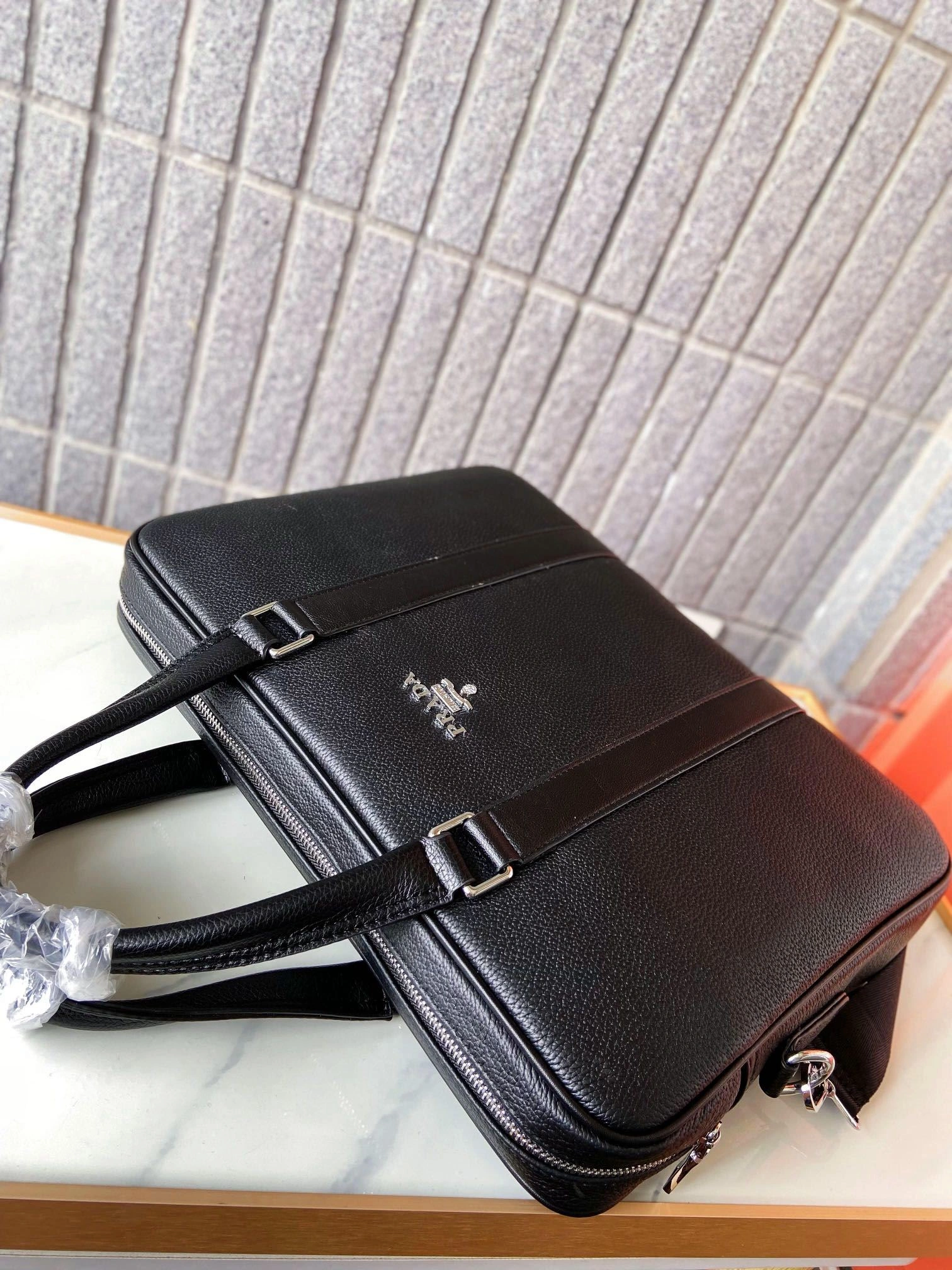 Mens Prada Briefcases Lightweight 92408