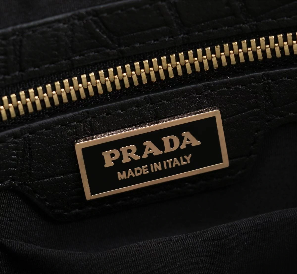 Effortless Mens Prada Briefcases 92403