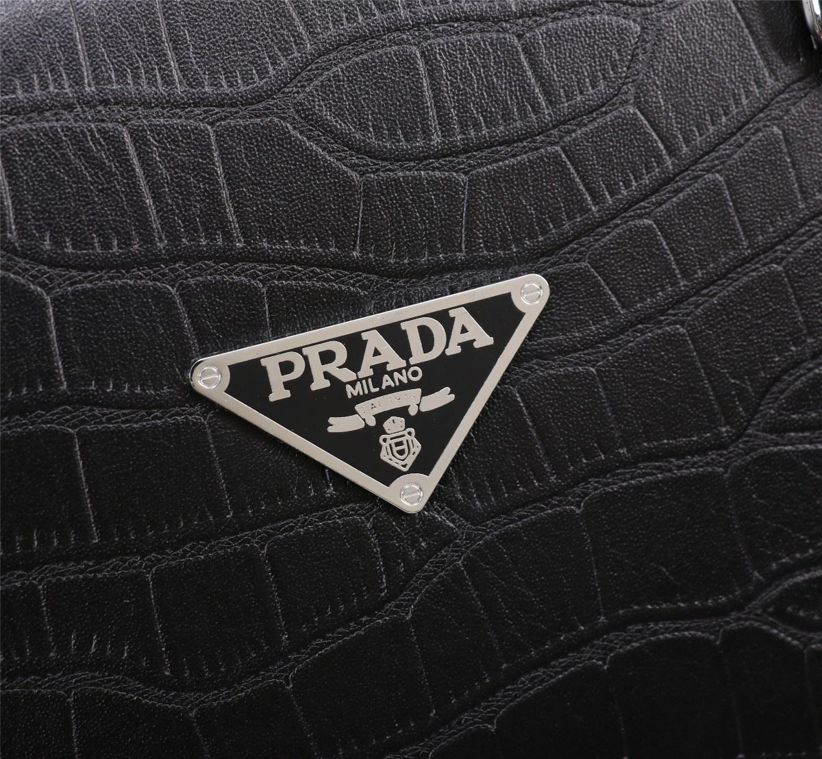 Mens Prada Briefcases Unique 92400