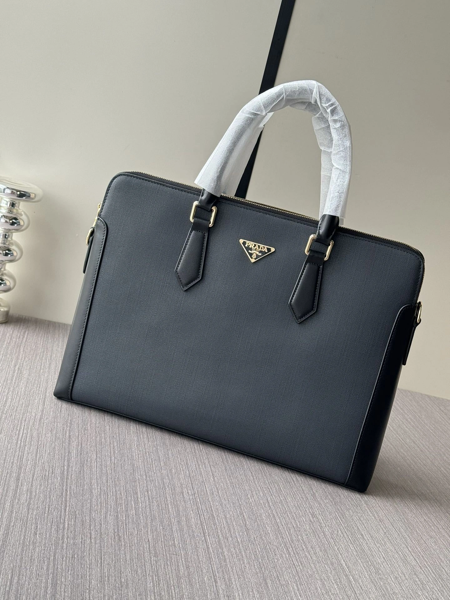 ComfortFit Mens Prada Briefcases 92401