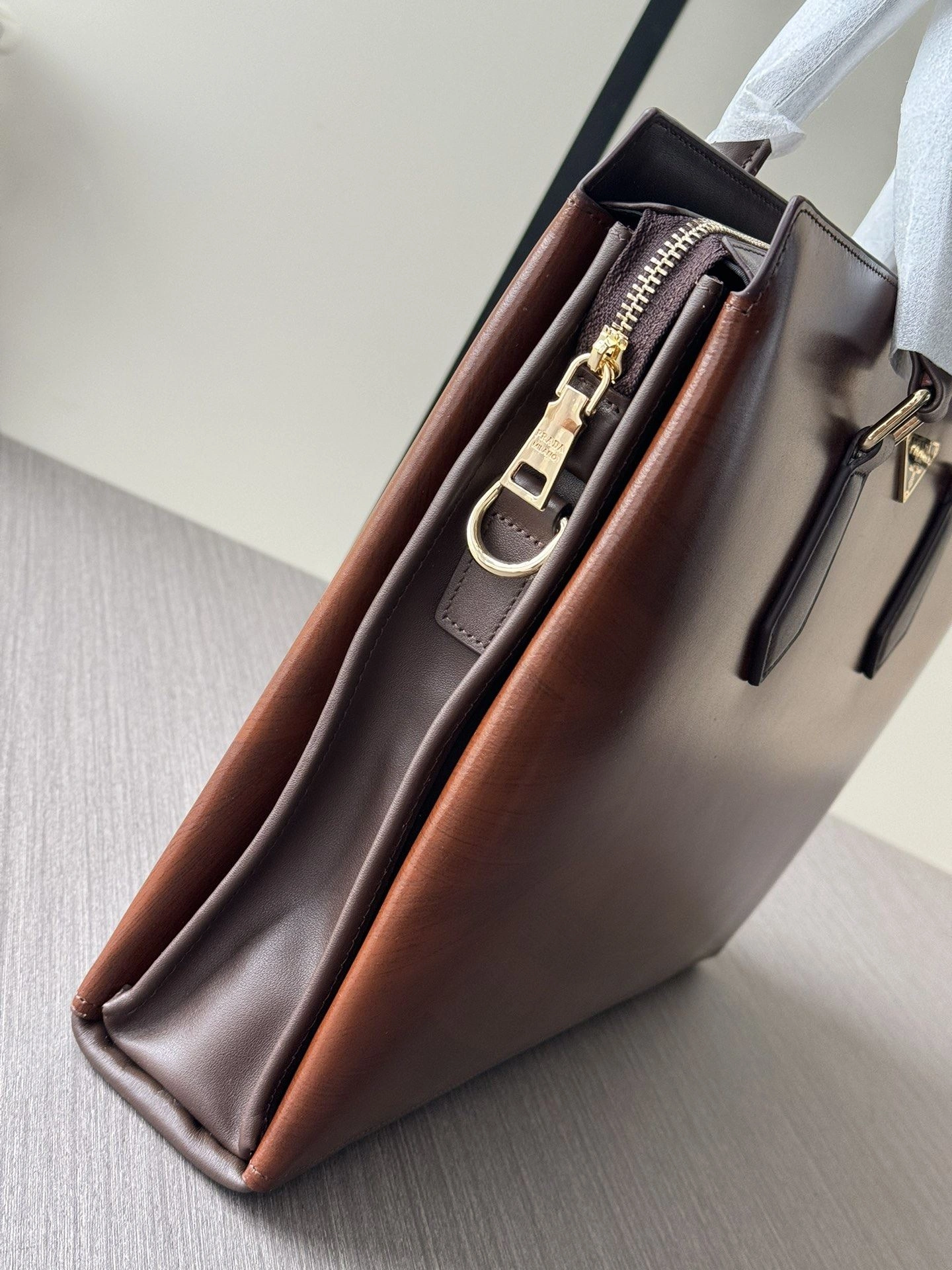 Mens Prada Briefcases Comfortable 92399