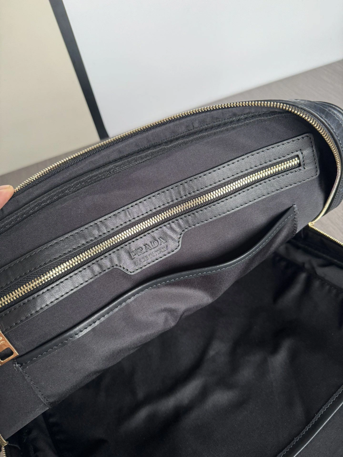 Mens Prada Briefcases Supportive 92392