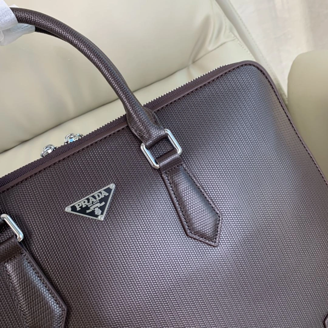 Stylish Mens Prada Briefcases 92425