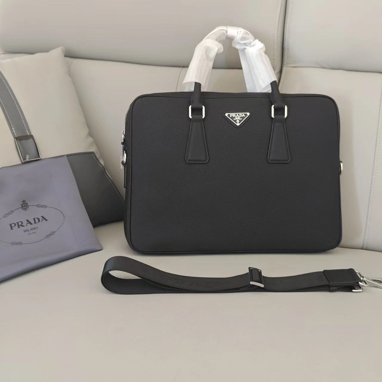 Mens Prada Briefcases Fashionable 92387