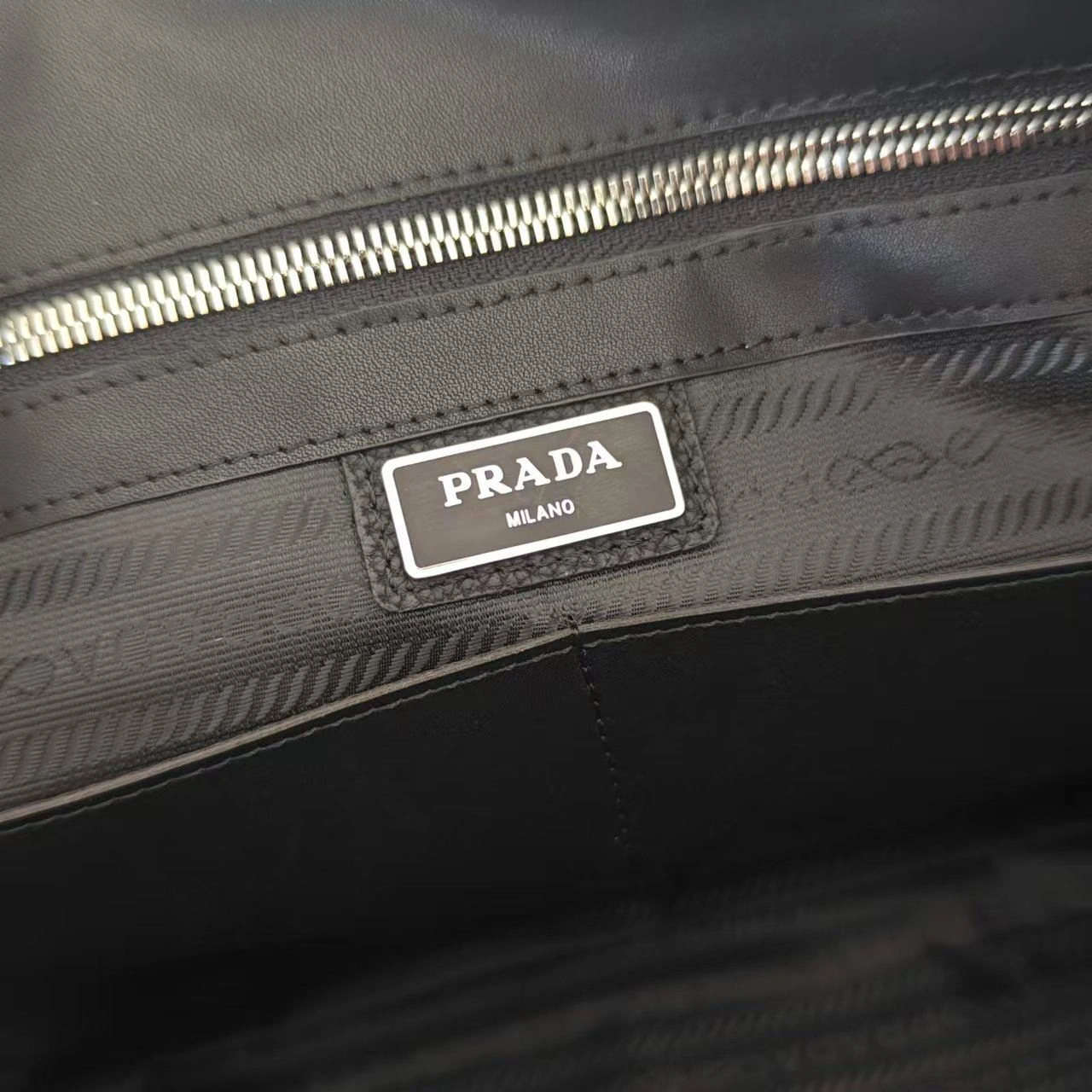 Mens Prada Briefcases Timeless 92386