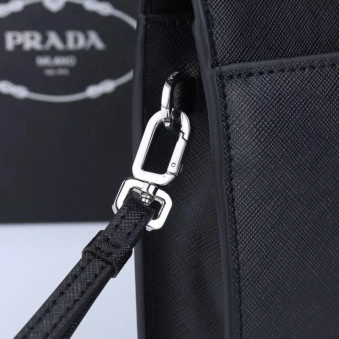 EyeCatching Mens Prada Clutch Bags 90705