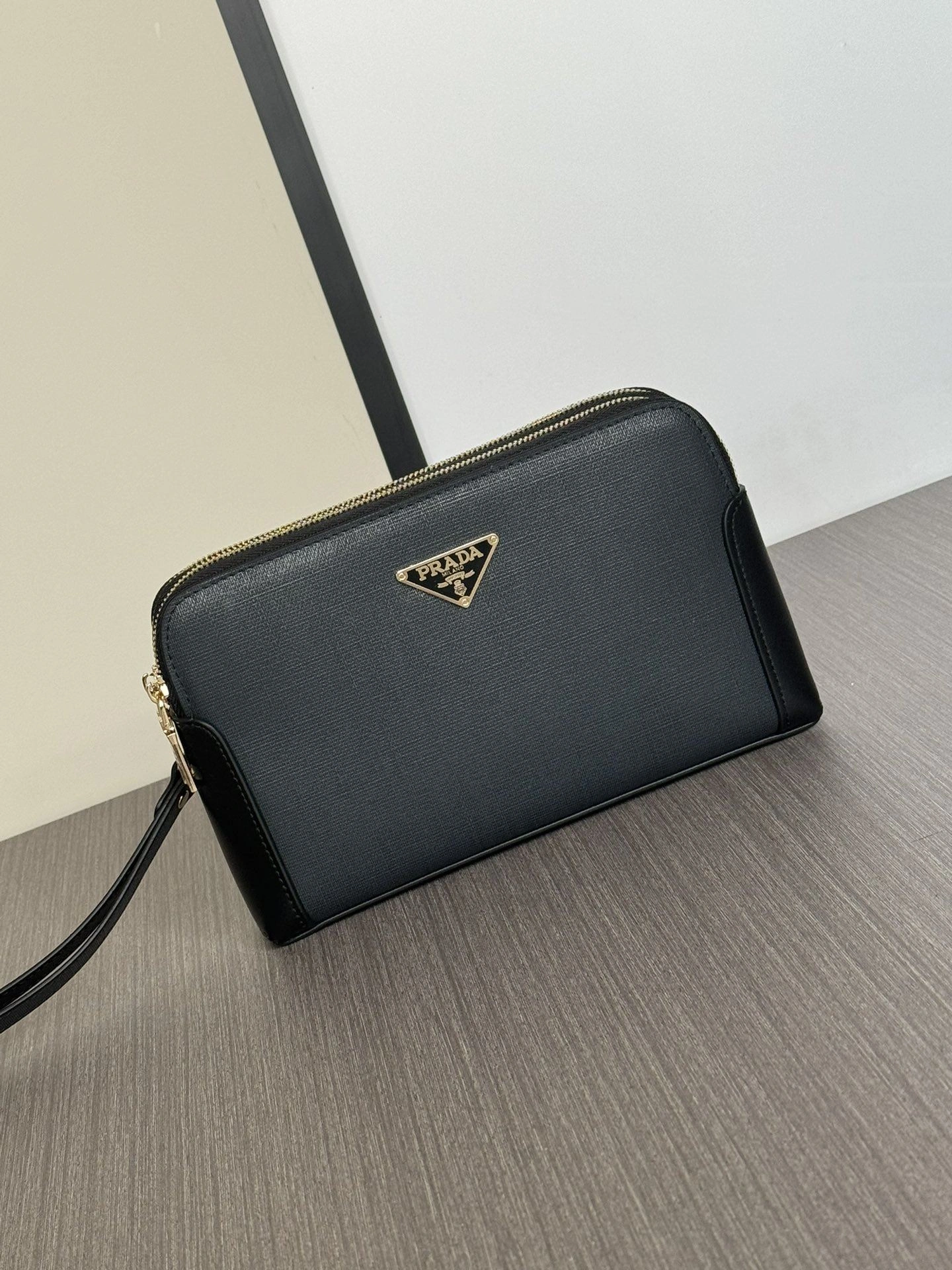 Mens Prada Clutch Bags EyeCatching 92380