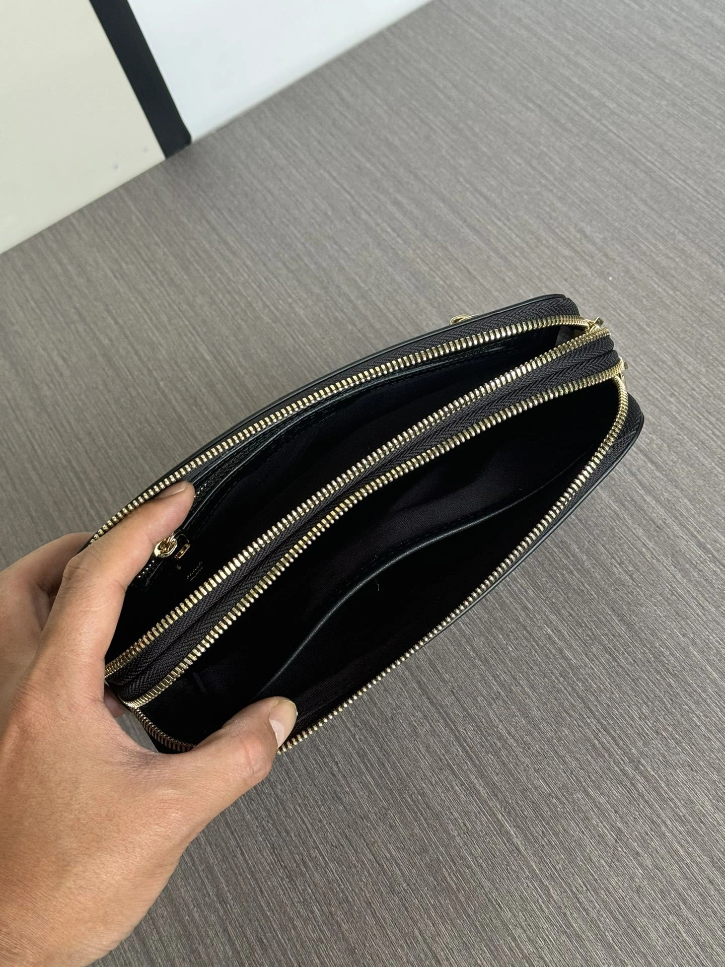 Mens Prada Clutch Bags EyeCatching 92380