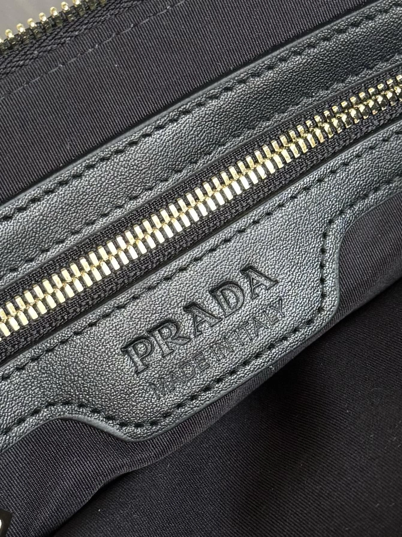 Mens Prada Clutch Bags EyeCatching 92380