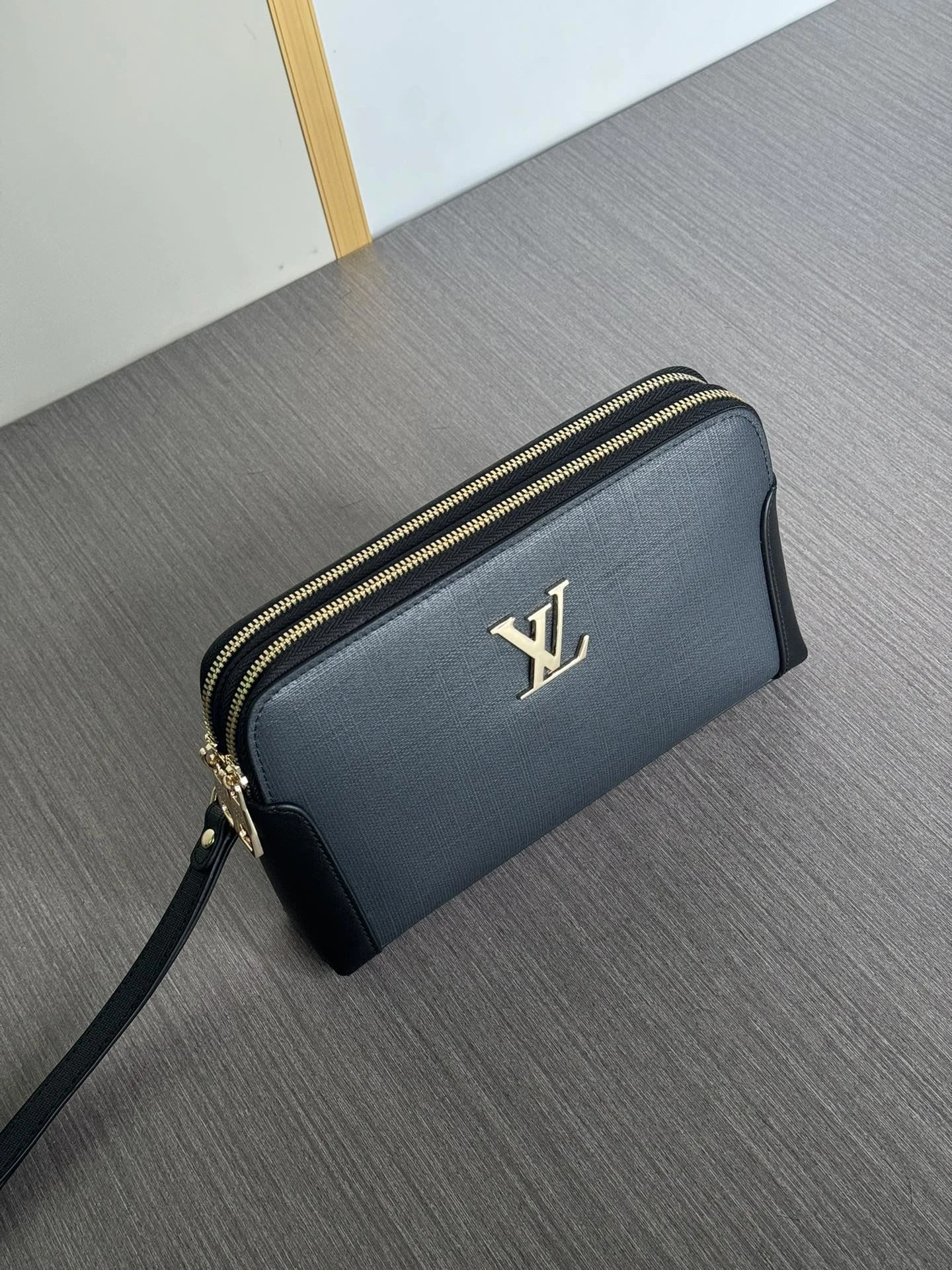 Comfortable Mens Prada Clutch Bags 92411