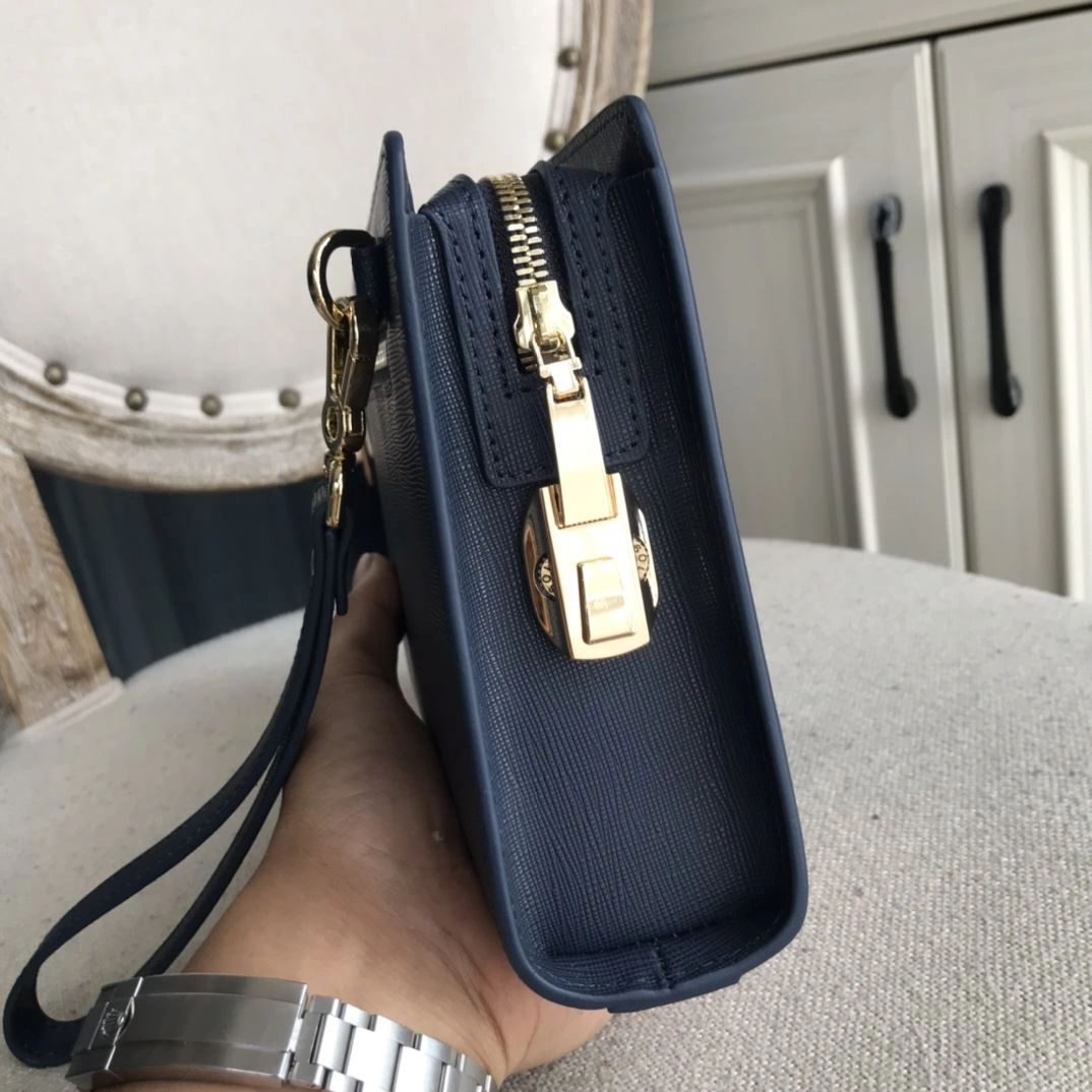 SmoothTexture Mens Prada Clutch Bags 92362