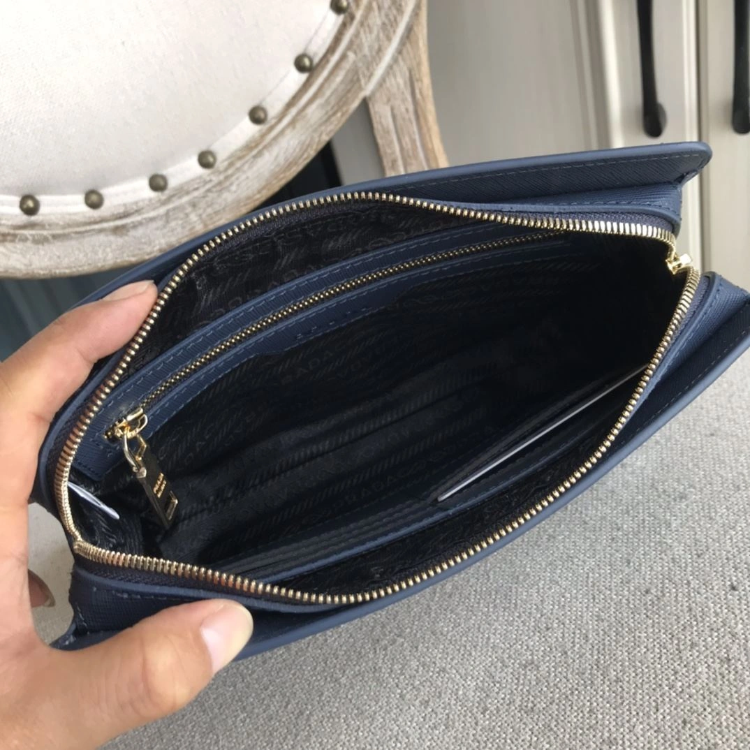 SmoothTexture Mens Prada Clutch Bags 92362
