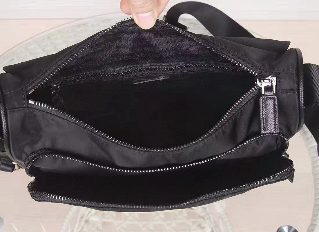 Mens Prada Satchel Bags WellDesigned 90696