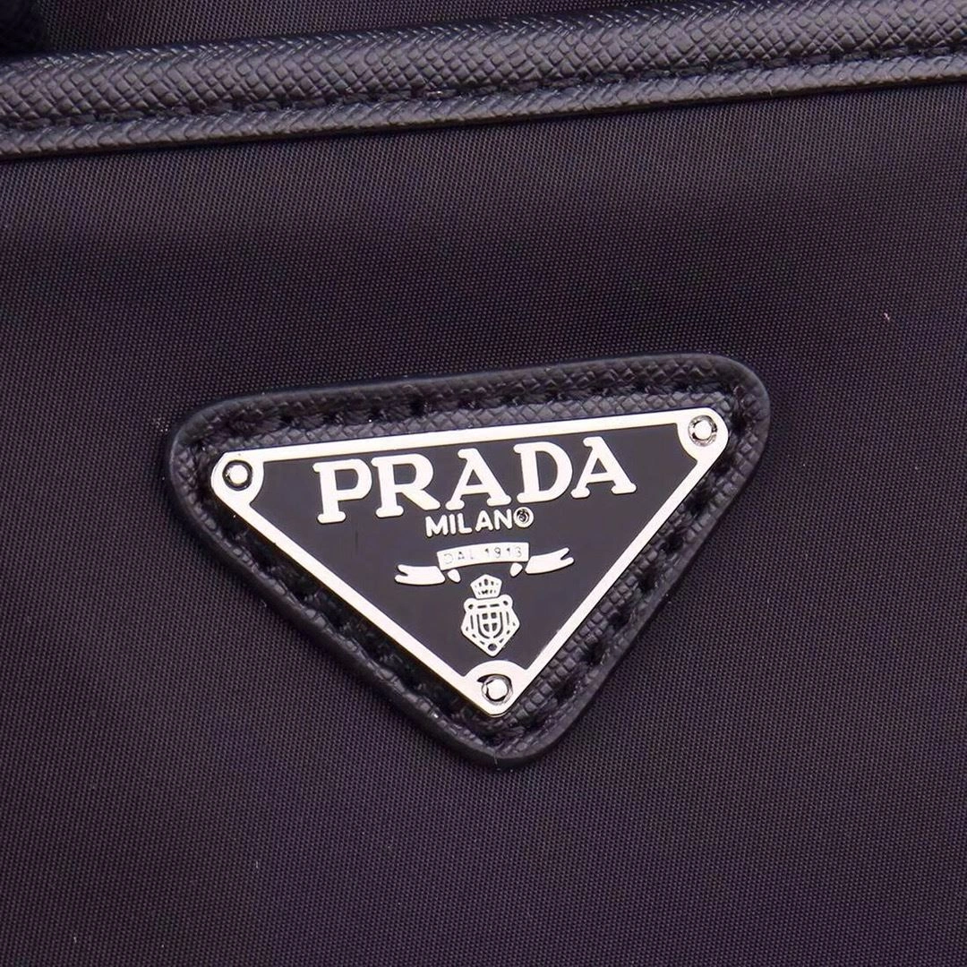 Mens Prada Satchel Bags Snug 90707