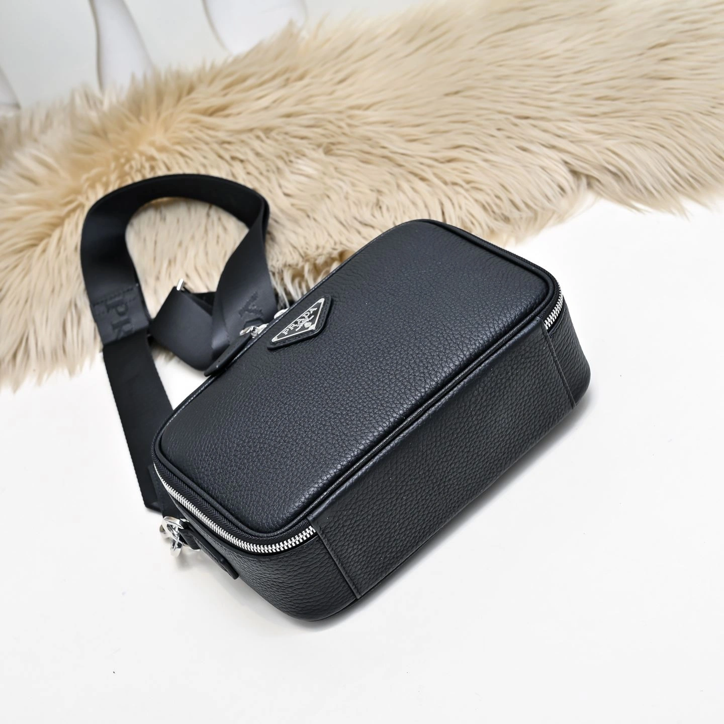 Mens Prada Satchel Bags EasyMatch 90646