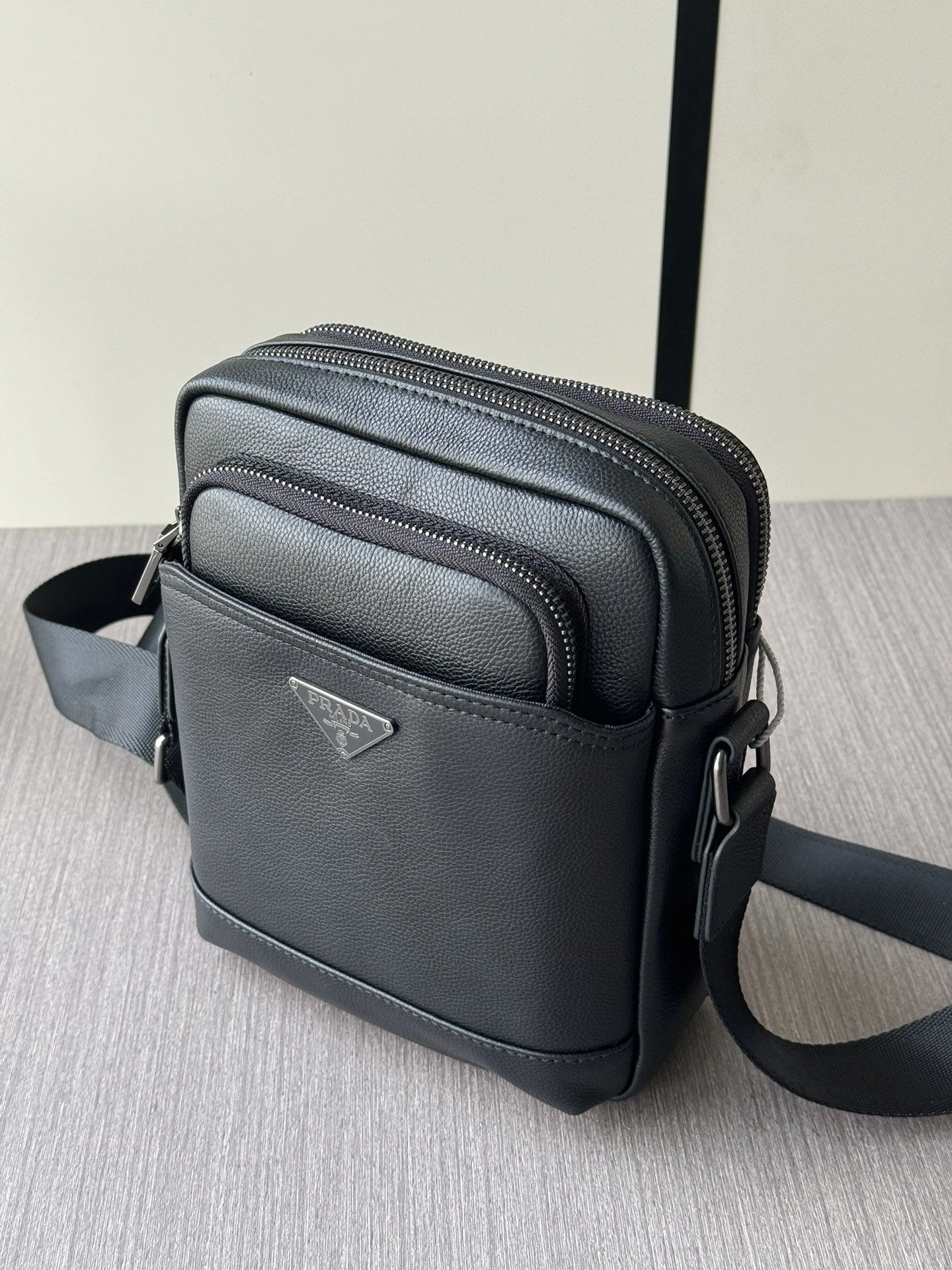 Original Mens Prada Satchel Bags 92353