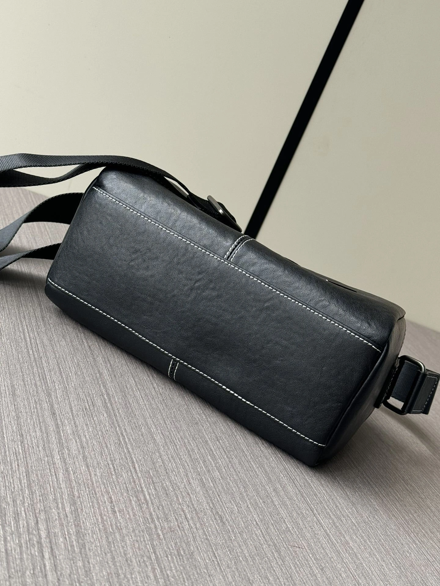 Mens Prada Satchel Bags Durable 92417