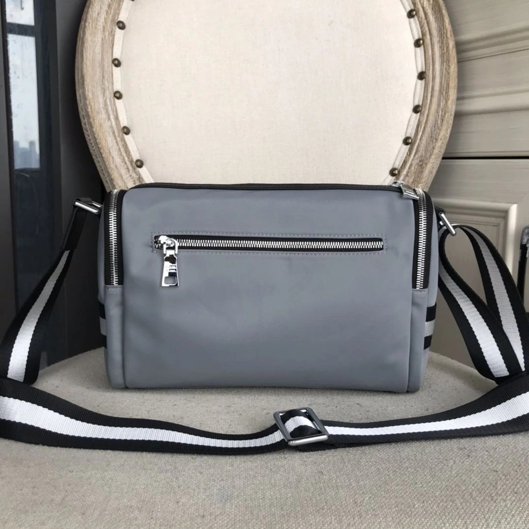 Mens Prada Satchel Bags EyeCatching 92338
