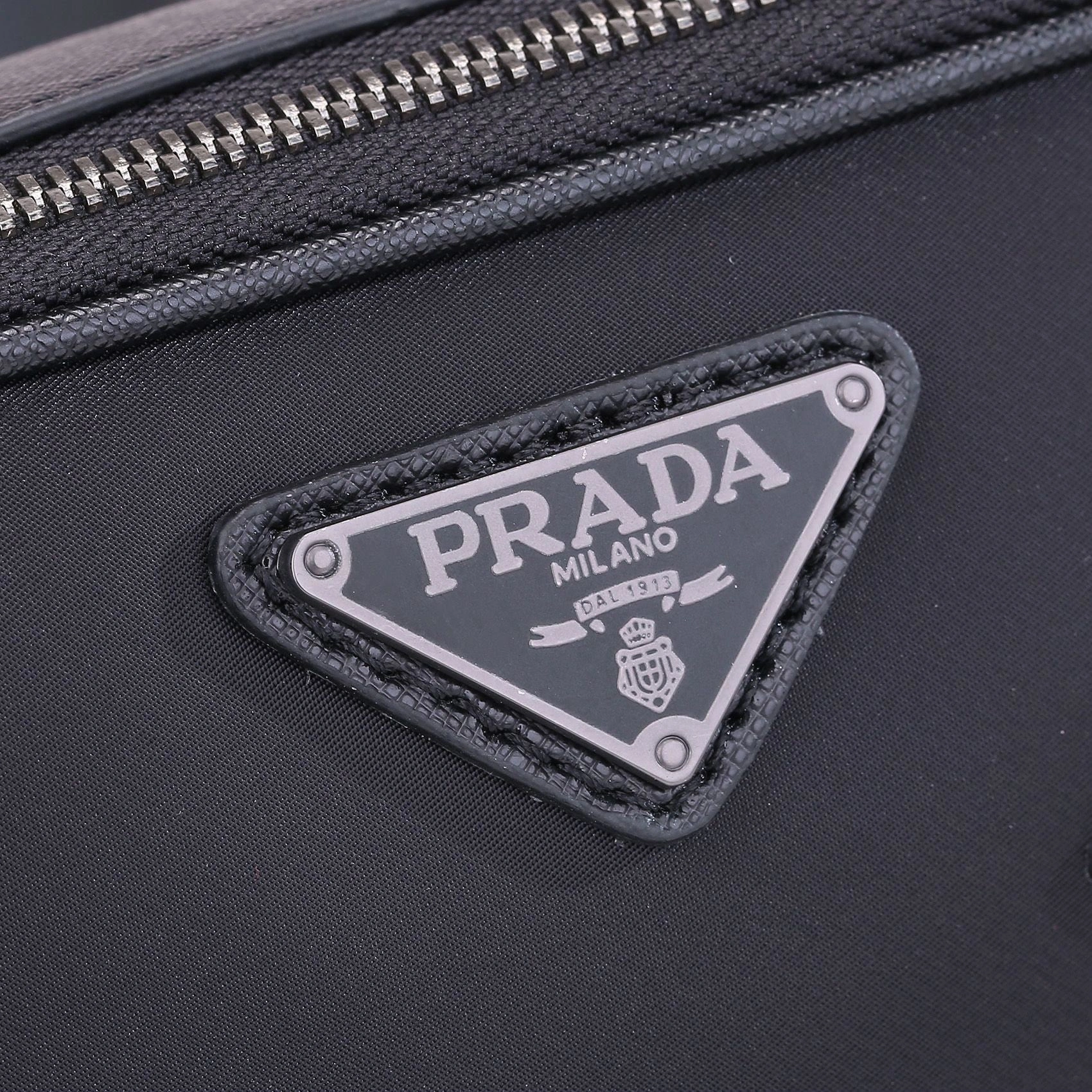 Mens Prada Satchel Bags Timeless 92331