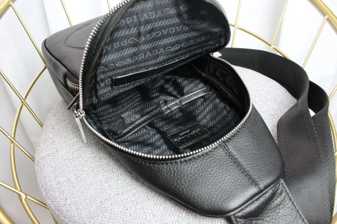 SmartChoice Mens Prada Waist Chest Packs 92359