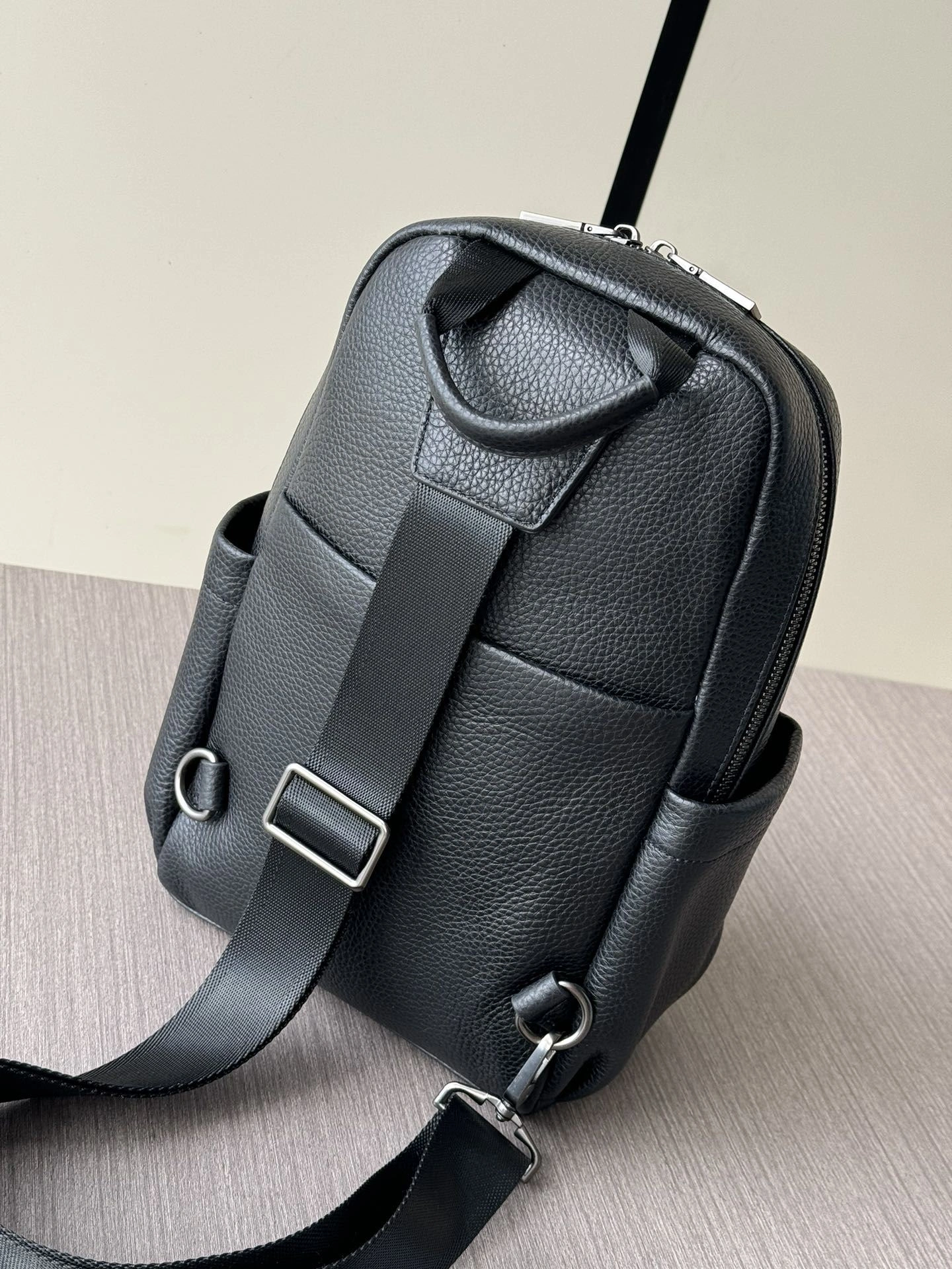 MoistureWicking Mens Prada Waist Chest Packs 92322
