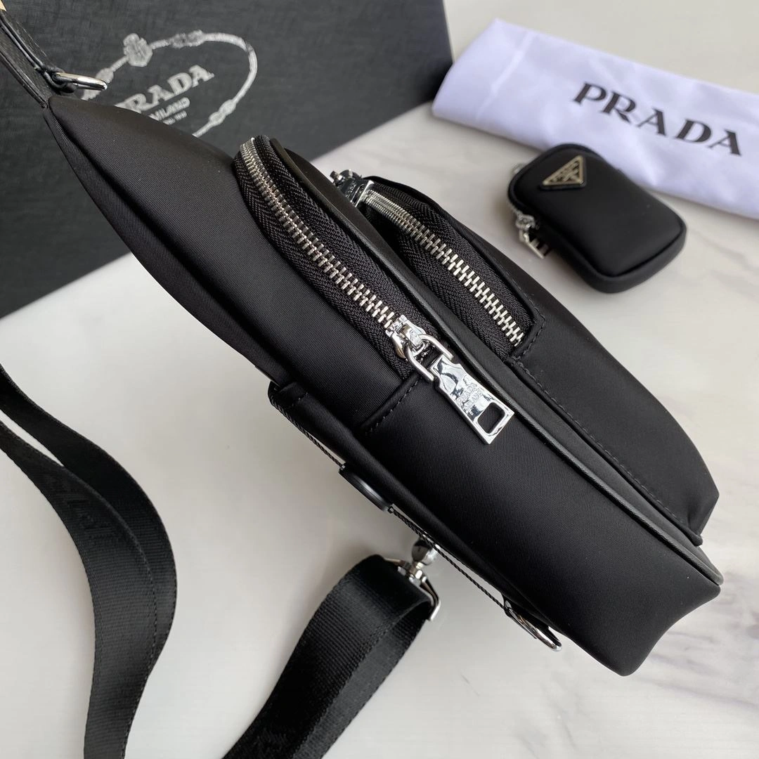 Effortless Mens Prada Waist Chest Packs 91590