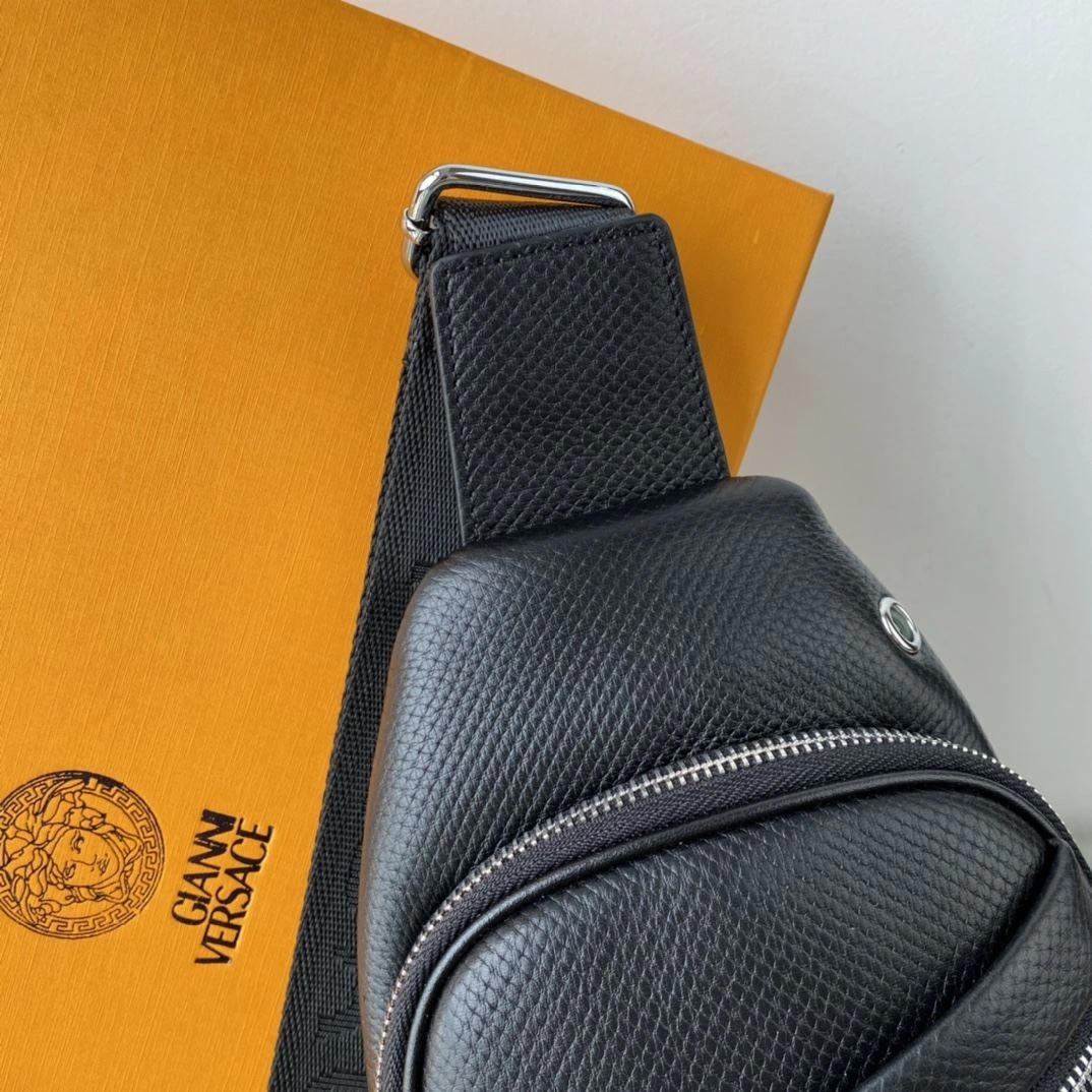 Mens Versace Waist Chest Packs Neat 92357