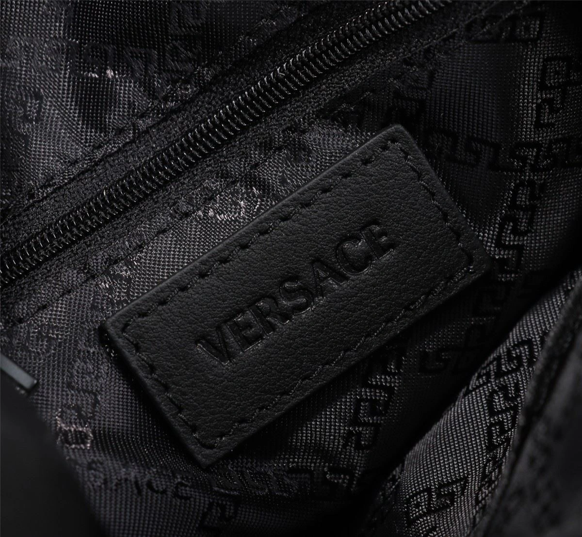 Mens Versace Waist Chest Packs Durable 92269