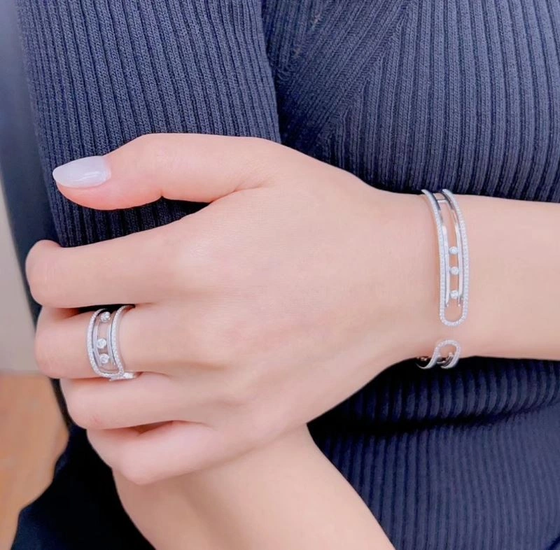 Modern Messika Bracelets 213450