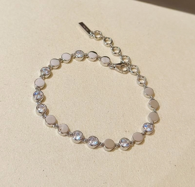 Messika Bracelets NewStyle 214176