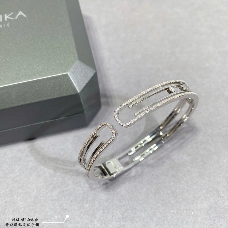 OdorResistant Messika Bracelets 211932