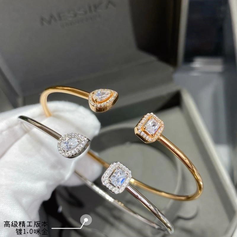 Functional Messika Bracelets 210656