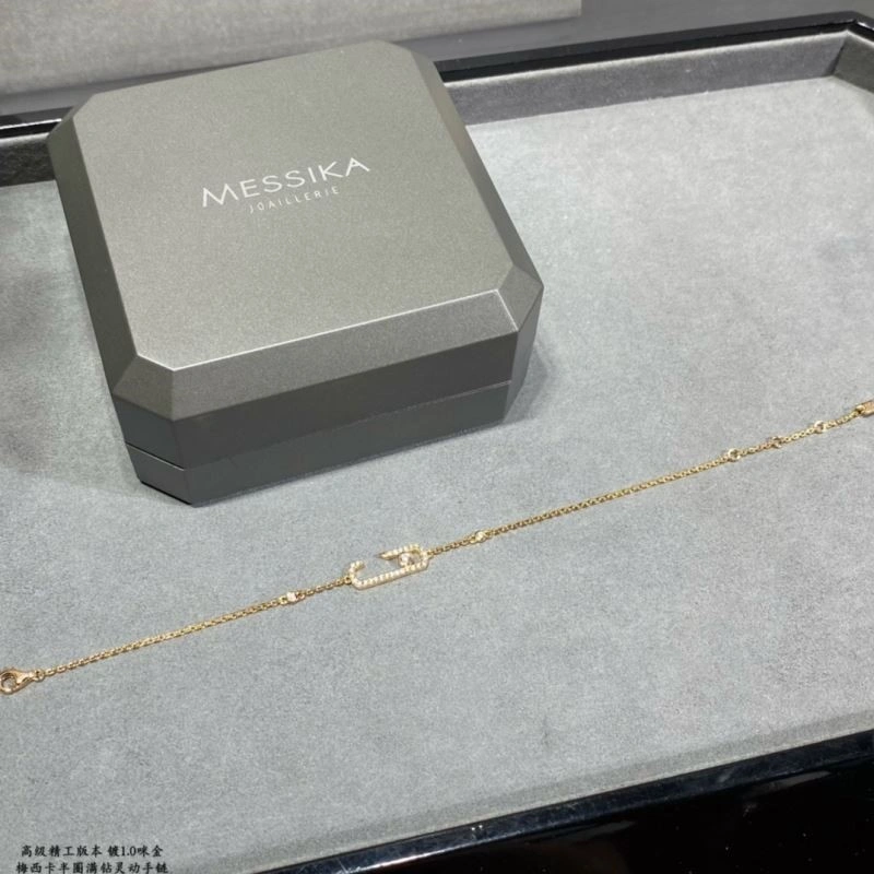 Sporty Messika Bracelets 210580