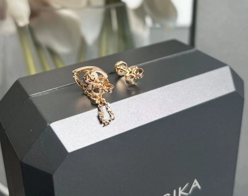 Messika Earrings QuickDry 210577