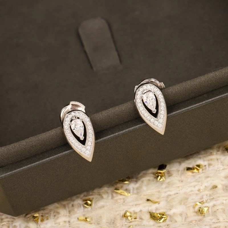 Durable Messika Earrings 210568