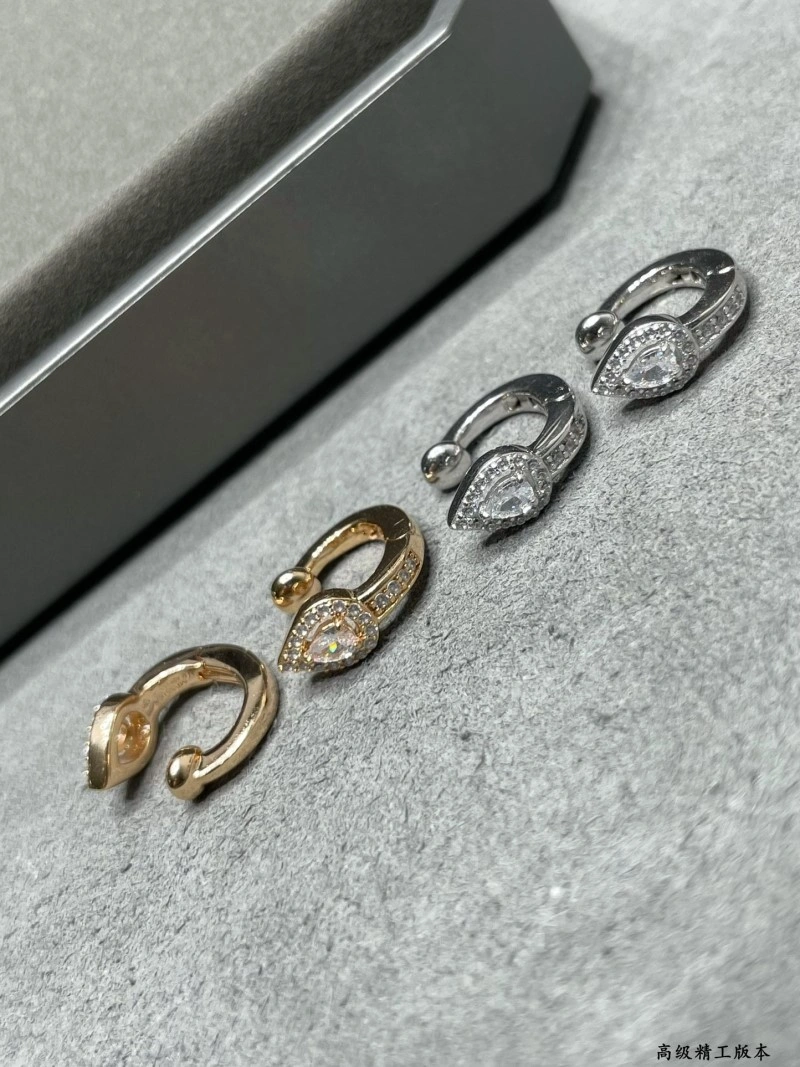 Resilient Messika Earrings 208604