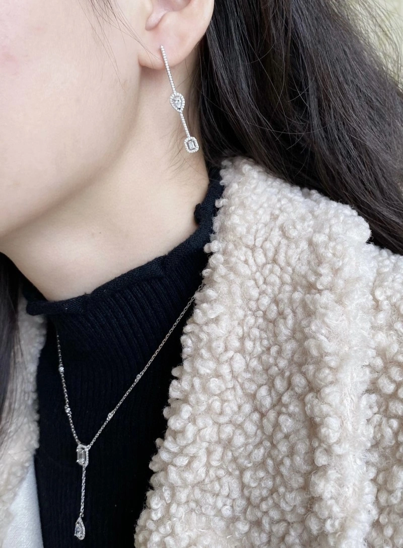 Durable Messika Earrings 207870