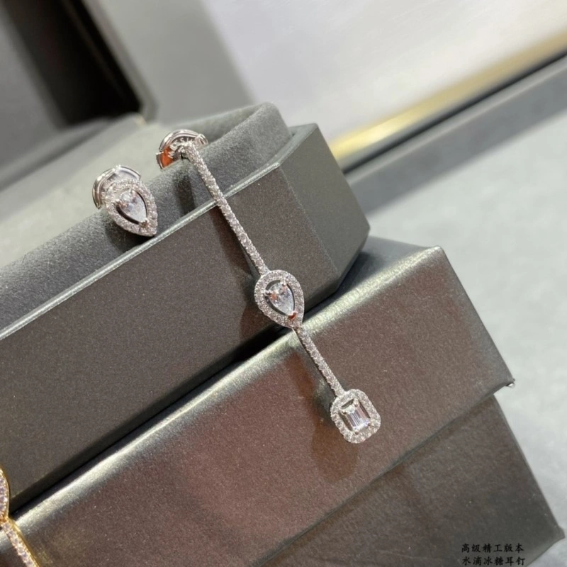 Durable Messika Earrings 207870