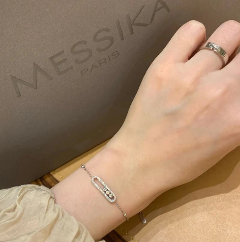 Reliable Messika Necklaces 207451