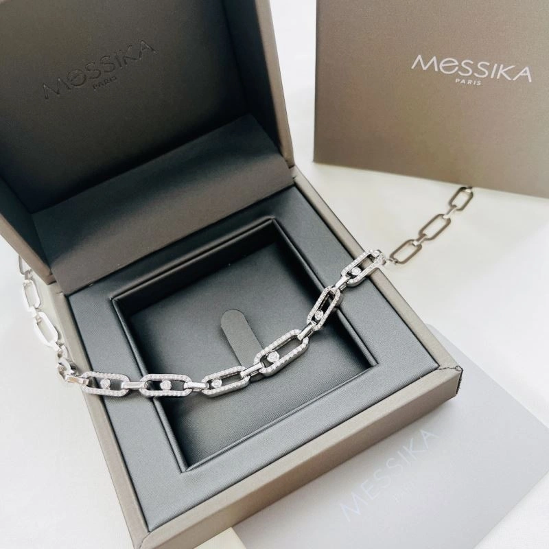 Functional Messika Necklaces 213876