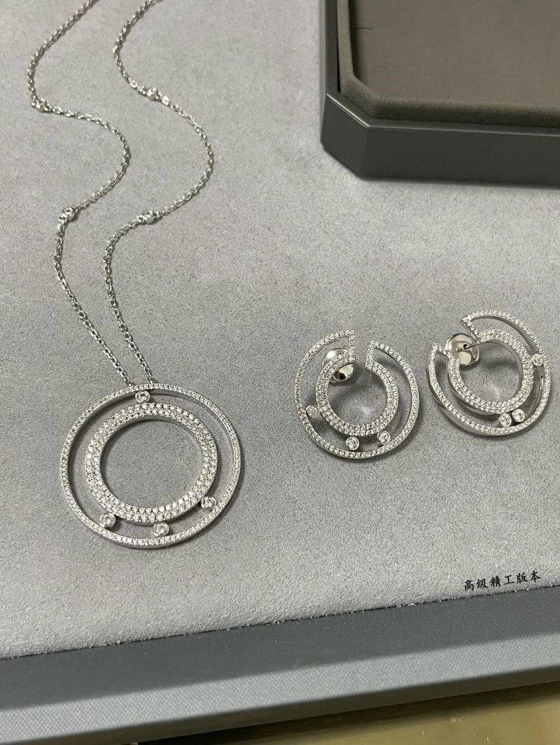 Elegant Messika Necklaces 210550