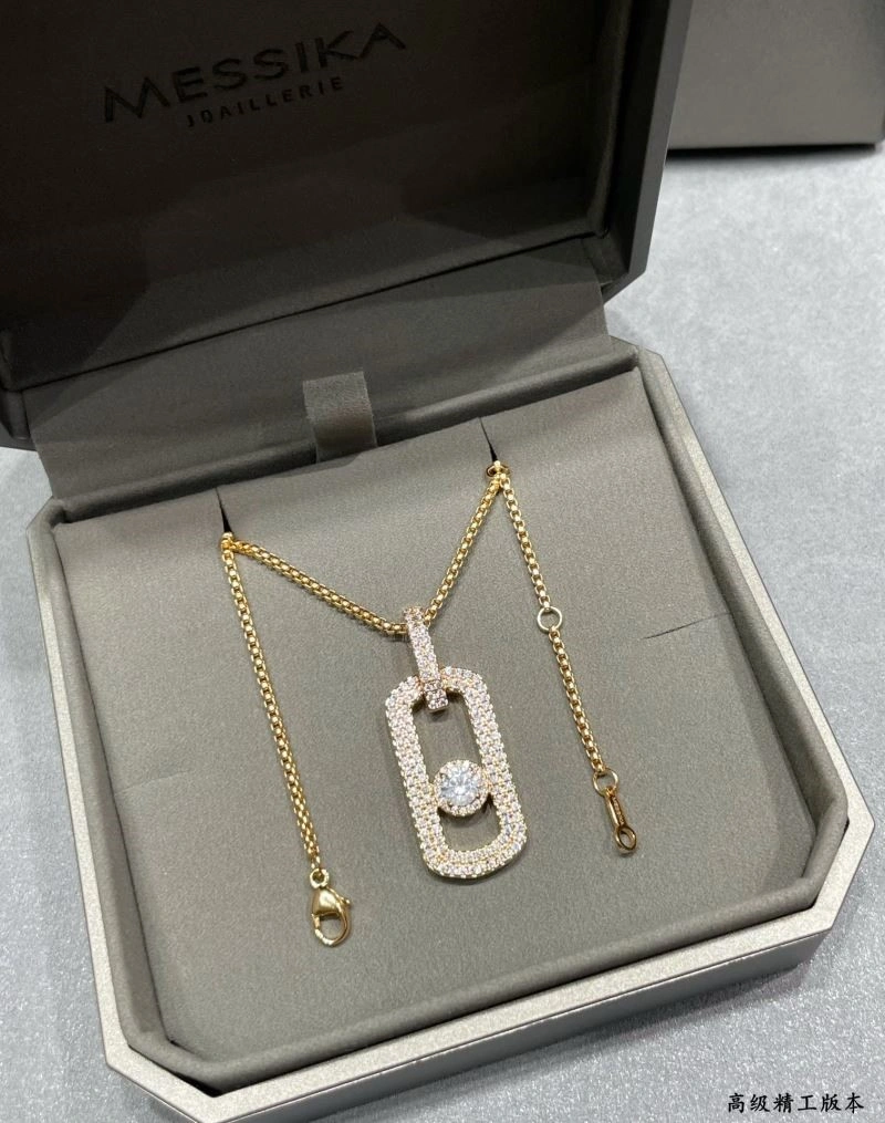 FreshLook Messika Necklaces 210522
