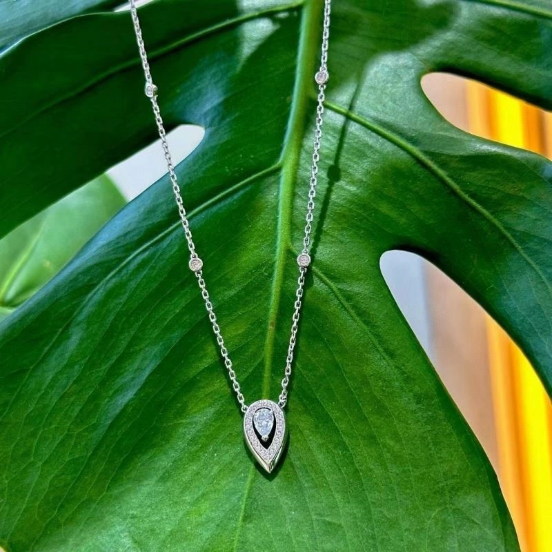 Messika Necklaces Versatile 210510