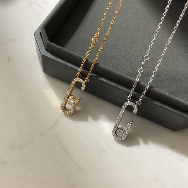 Messika Necklaces Trendy 210540