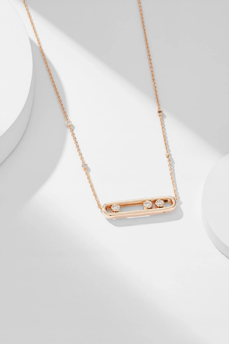 Versatile Messika Necklaces 207857